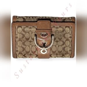 Coach Vintage Distressed Buckle Triple Fold Wallet Y2K Grunge Beat Up Aesthetic